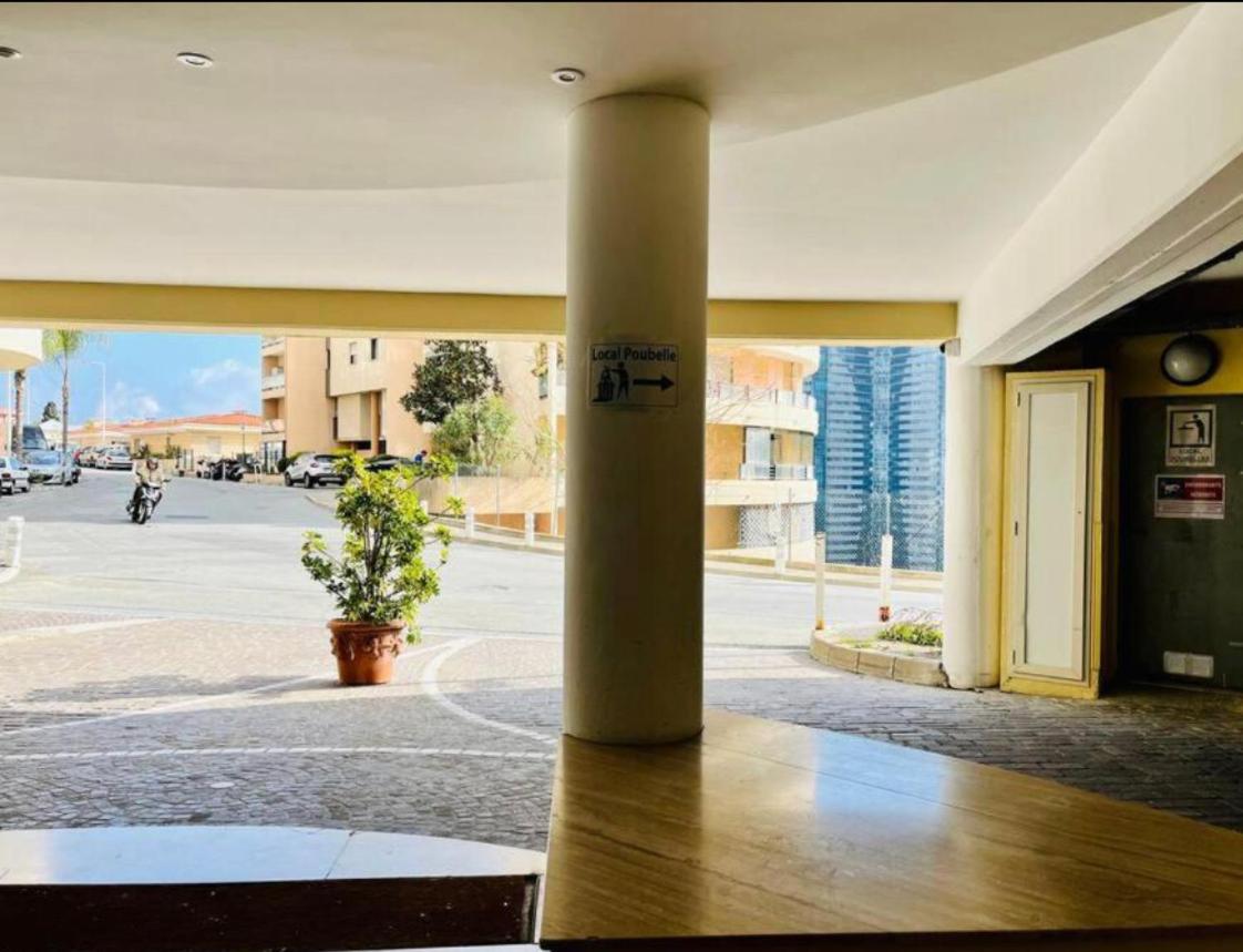 Reve Au 7e Ciel Piscine Baie De Monaco *