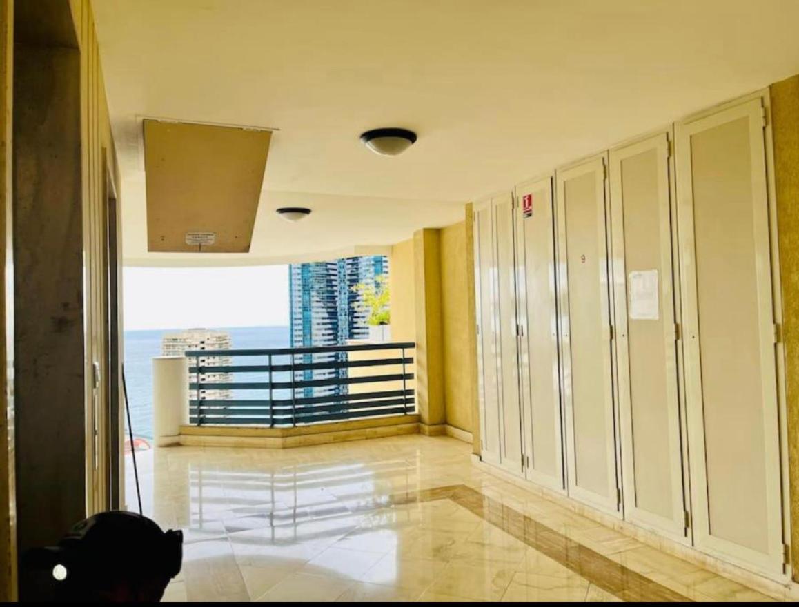 Reve Au 7e Ciel Piscine Baie De Monaco Appartement *
